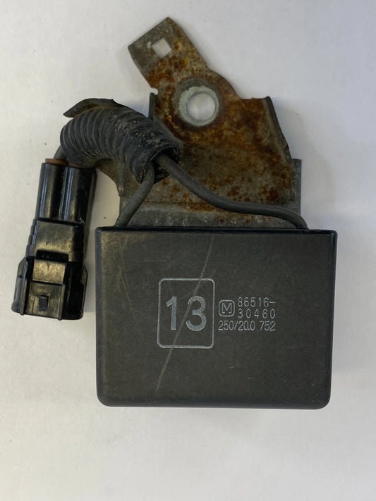 2007-2011 LEXUS GS350 A/C CONDENSER RELAY SENSOR MODULE UNIT 86516-30460 OEM