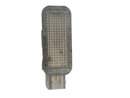 2007-2015 AUDI Q7 FRONT LEFT DRIVER SIDE INTERIOR DOOR COURTESY LIGHT LAMP OEM