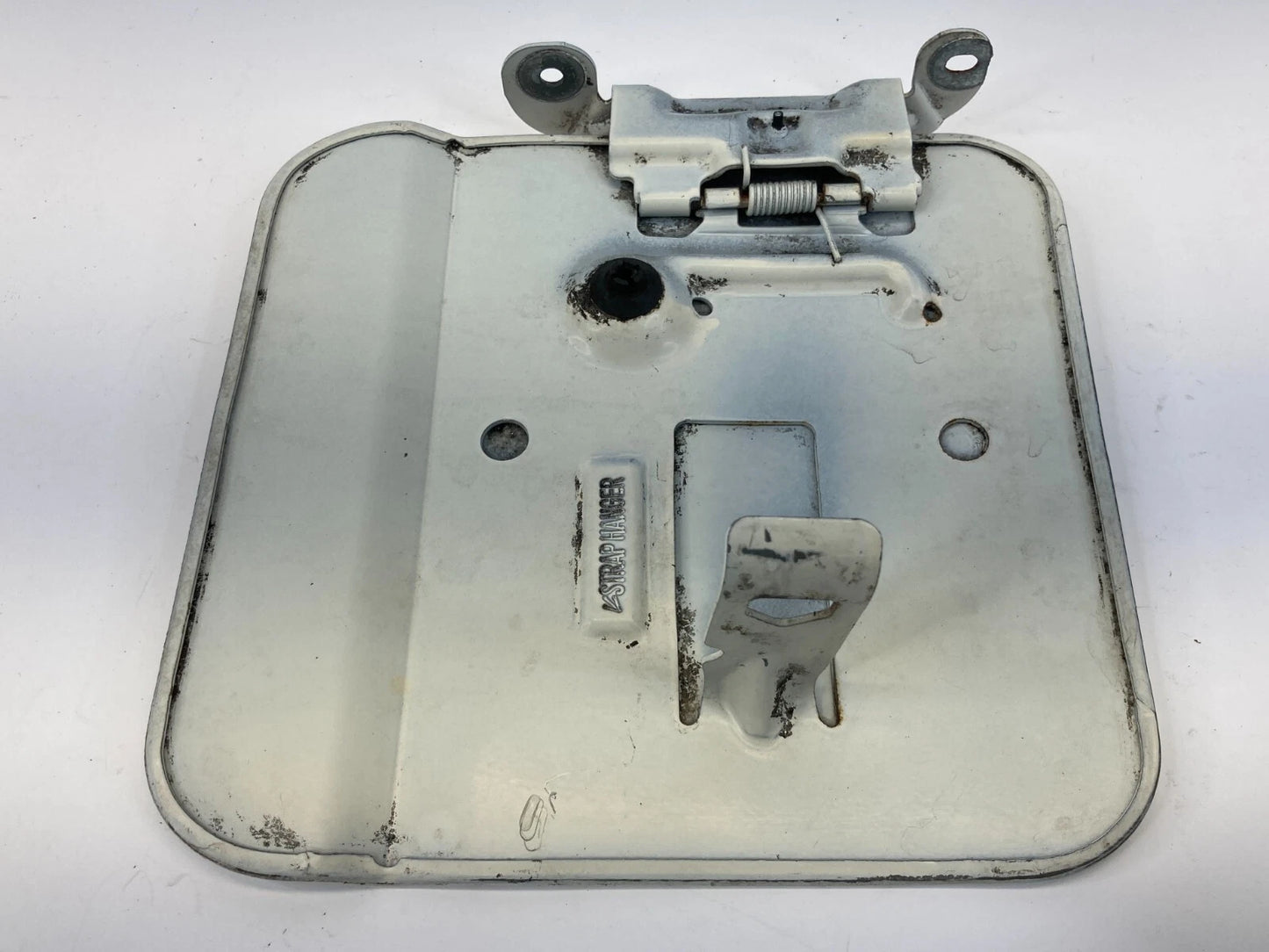 2000-2005 CADILLAC DEVILLE FUEL FILLER DOOR GAS TANK LID COVER OEM