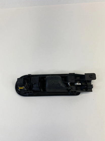 03-05 VW PASSAT FRONT RIGHT INTERIOR DOOR HANDLE W/ WINDOW SWITCH 3B0839114 OEM