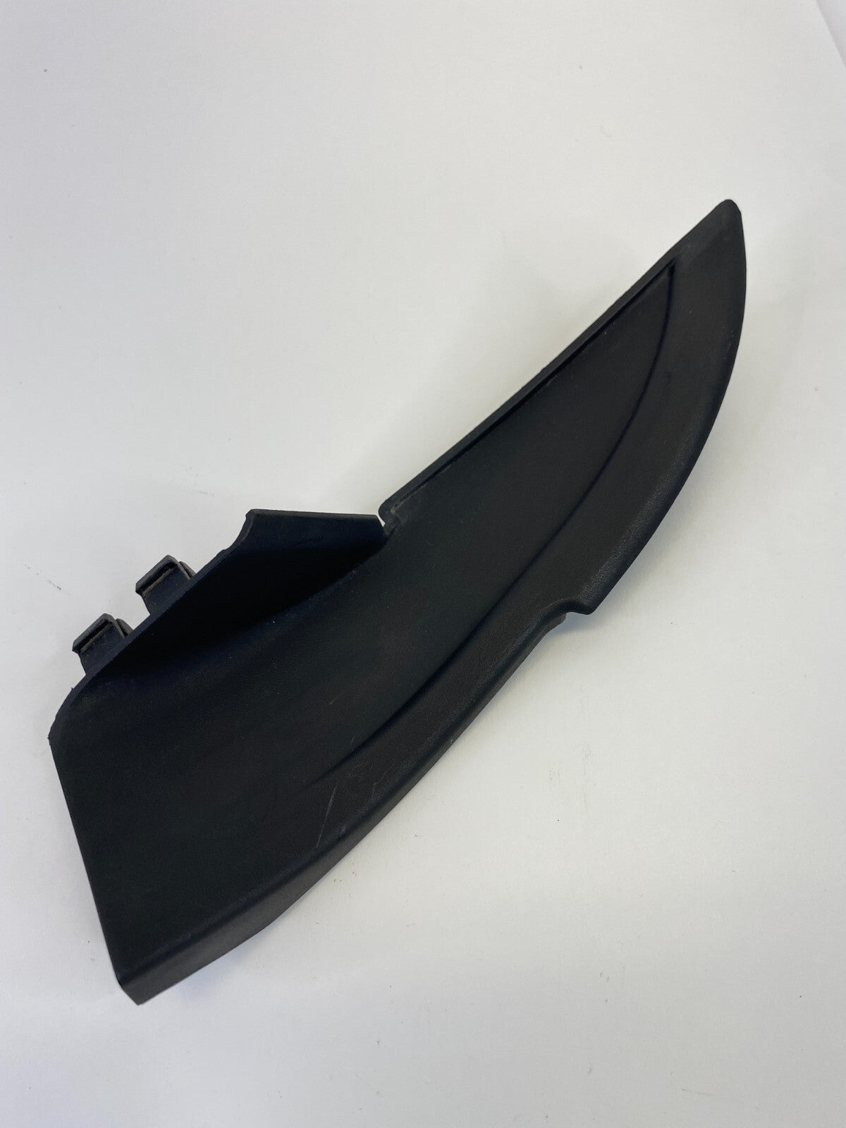 2013-2016 Hyundai Elantra GT Front Left Windshield Cowl Panel Cover Top Trim OEM