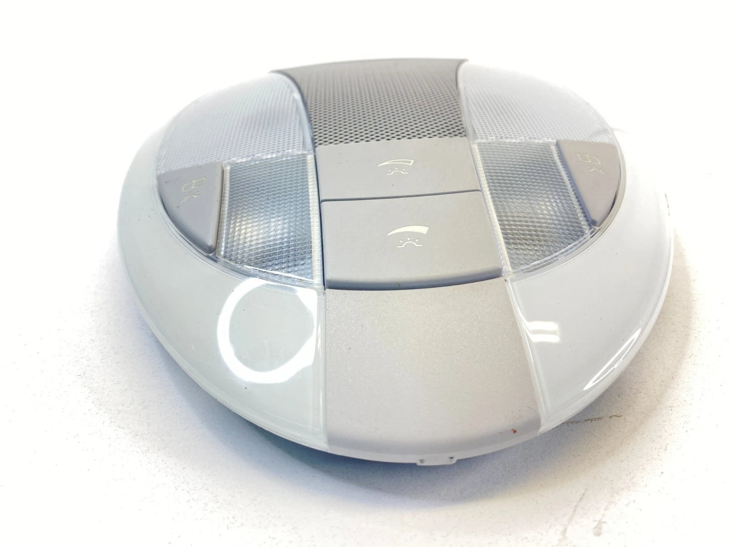 2003-2006 MERCEDES-BENZ E500 OVERHEAD DOME READING MAP LIGHT LAMP A2118202001