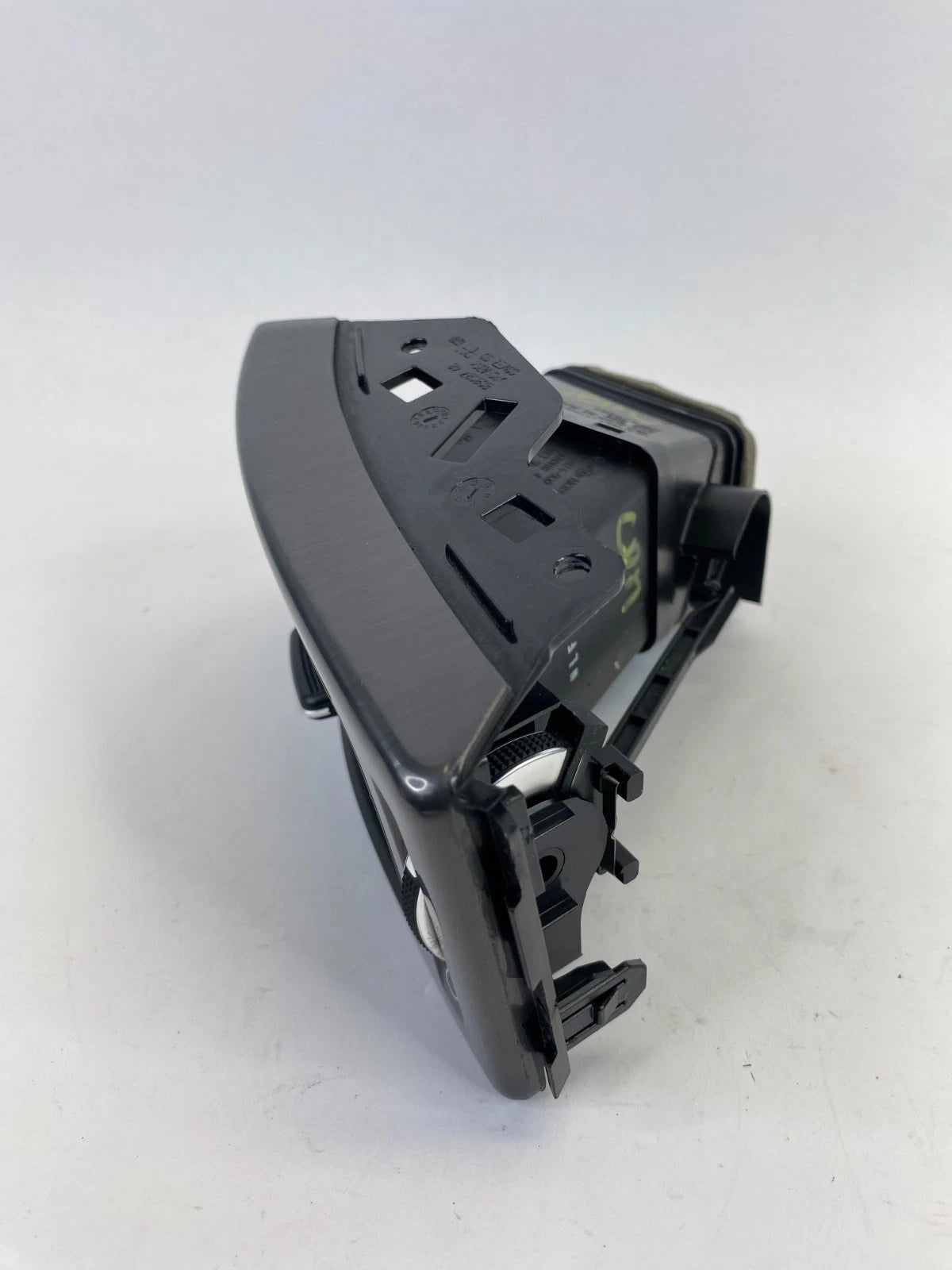 2011-2014 HYUNDAI SONATA DASH RIGHT SIDE A/C AIR VENT OUTER GRILLE OEM 3S9749000