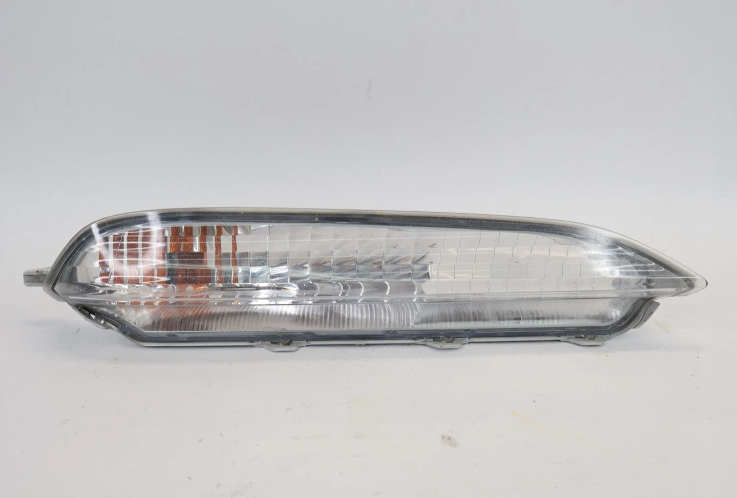 2016-2018 HONDA PILOT PASSENGER RIGHT BUMPER TURN SIGNAL PARKING LIGHT OEM