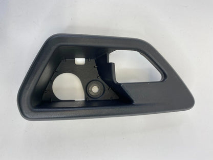 2009 2010 DODGE JOURNEY FRONT LEFT INTERIOR DOOR HANDLE BEZEL TRIM 100000257 OEM