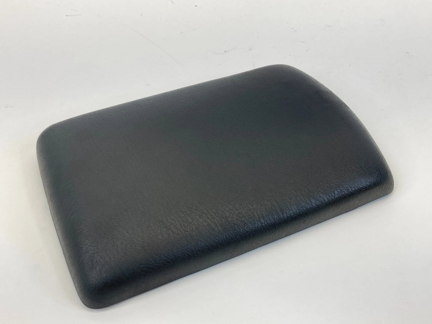 2002-2004 NISSAN XTERRA CENTER CONSOLE STORAGE ARMREST ARM REST LID COVER OEM
