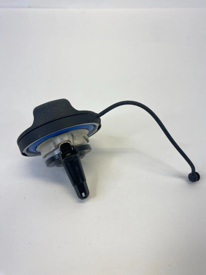 07-15 MINI COOPER FUEL GAS CAP TANK LID COVER W/ TETHER RETAINER 0204000719 OEM
