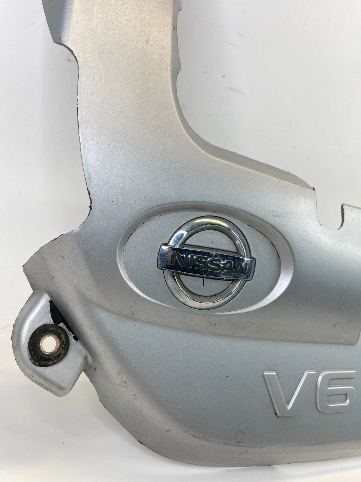 01-04 NISSAN PATHFINDER ENGINE TOP COVER TRIM PLASTIC V6 3500 3.5L ORNAMENT OEM