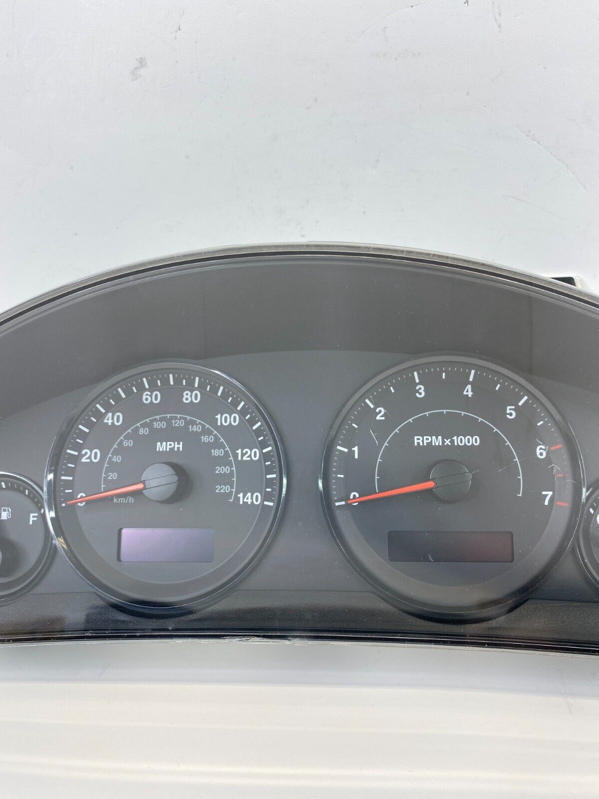 2006 Grand Cherokee 3.7L V6 Dash Cluster Speedometer Gauges 56054010AF 192K