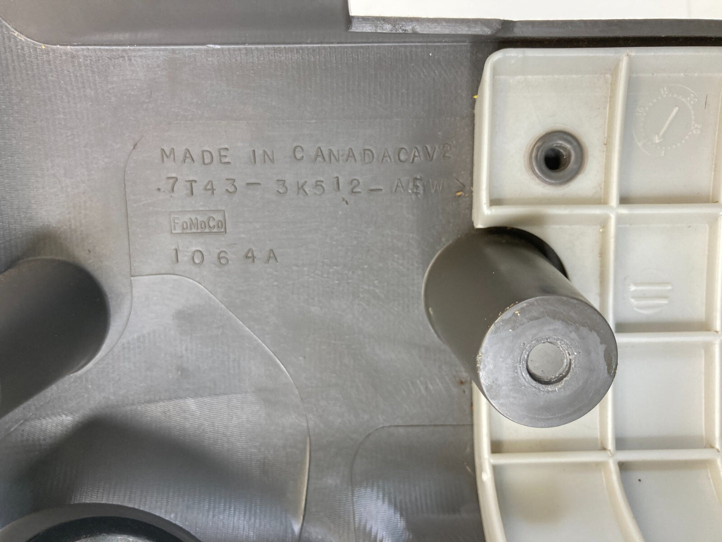 2007-2010 Lincoln MKX Lower Steering Column Trim Cover Shroud 7T43-3K512-AE OEM