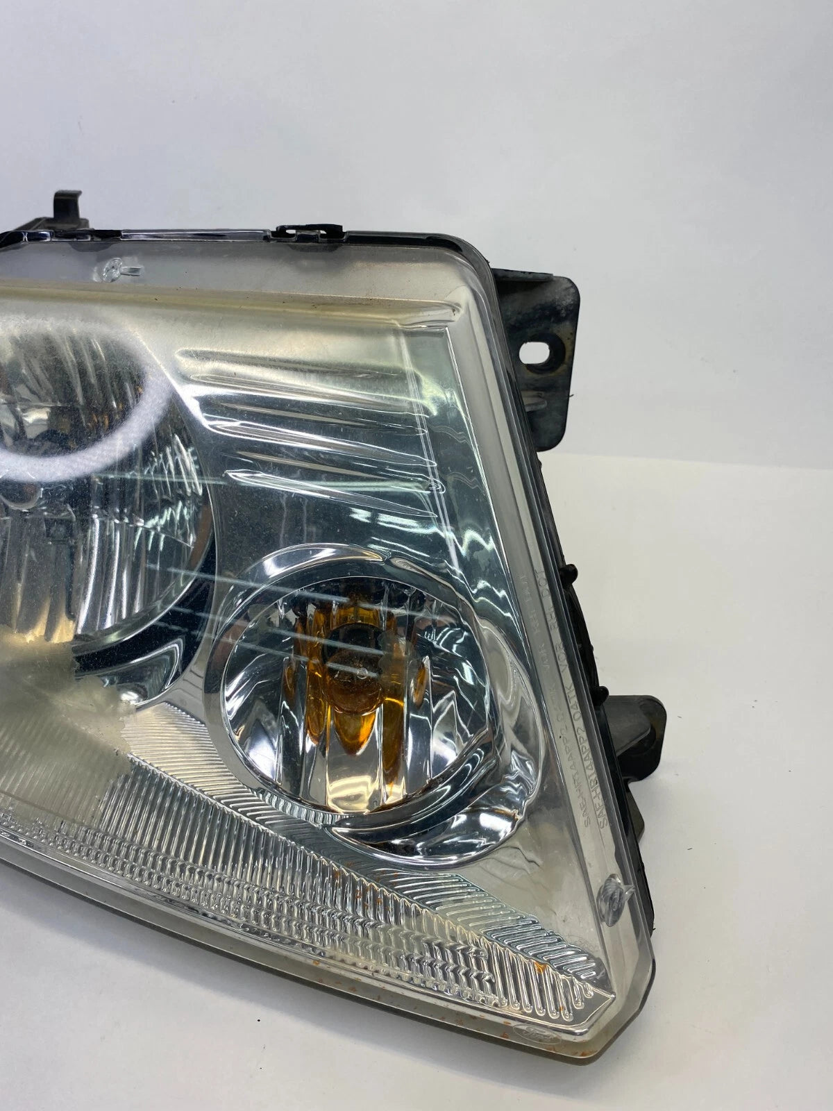 04-08 FORD F-150 FRONT RIGHT HEADLIGHT LIGHT HEADLAMP HALOGEN 4L3X-13005-A OEM