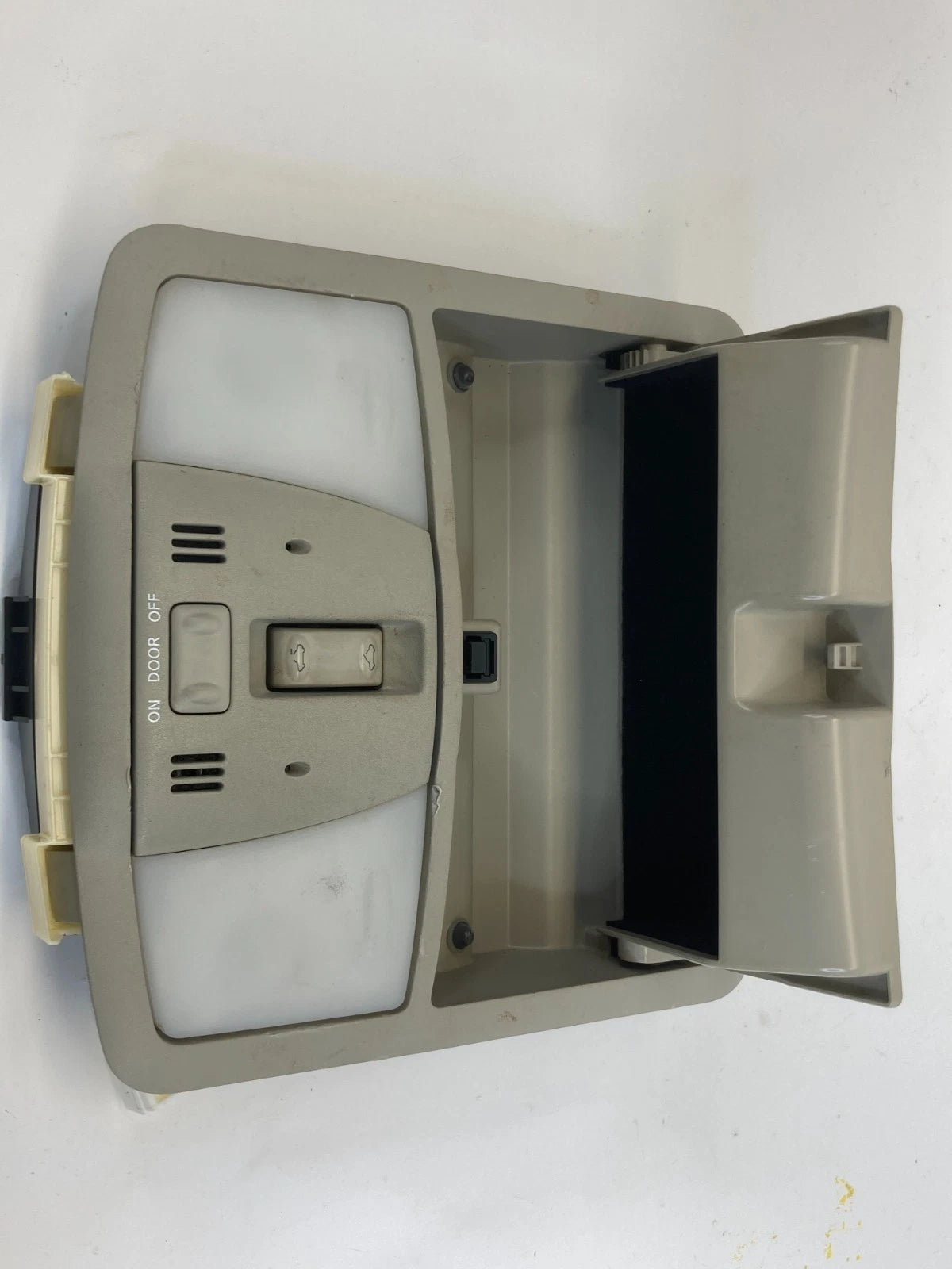 2007 2008 INFINITI G35 OVERHEAD CONSOLE DOME LIGHT SUNROOF SWITCH 26430-JK060