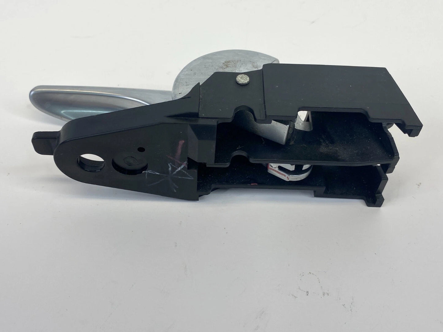 2013-2016 DODGE DART REAR LEFT DRIVER SIDE INTERIOR DOOR HANDLE ASSY SILVER OEM
