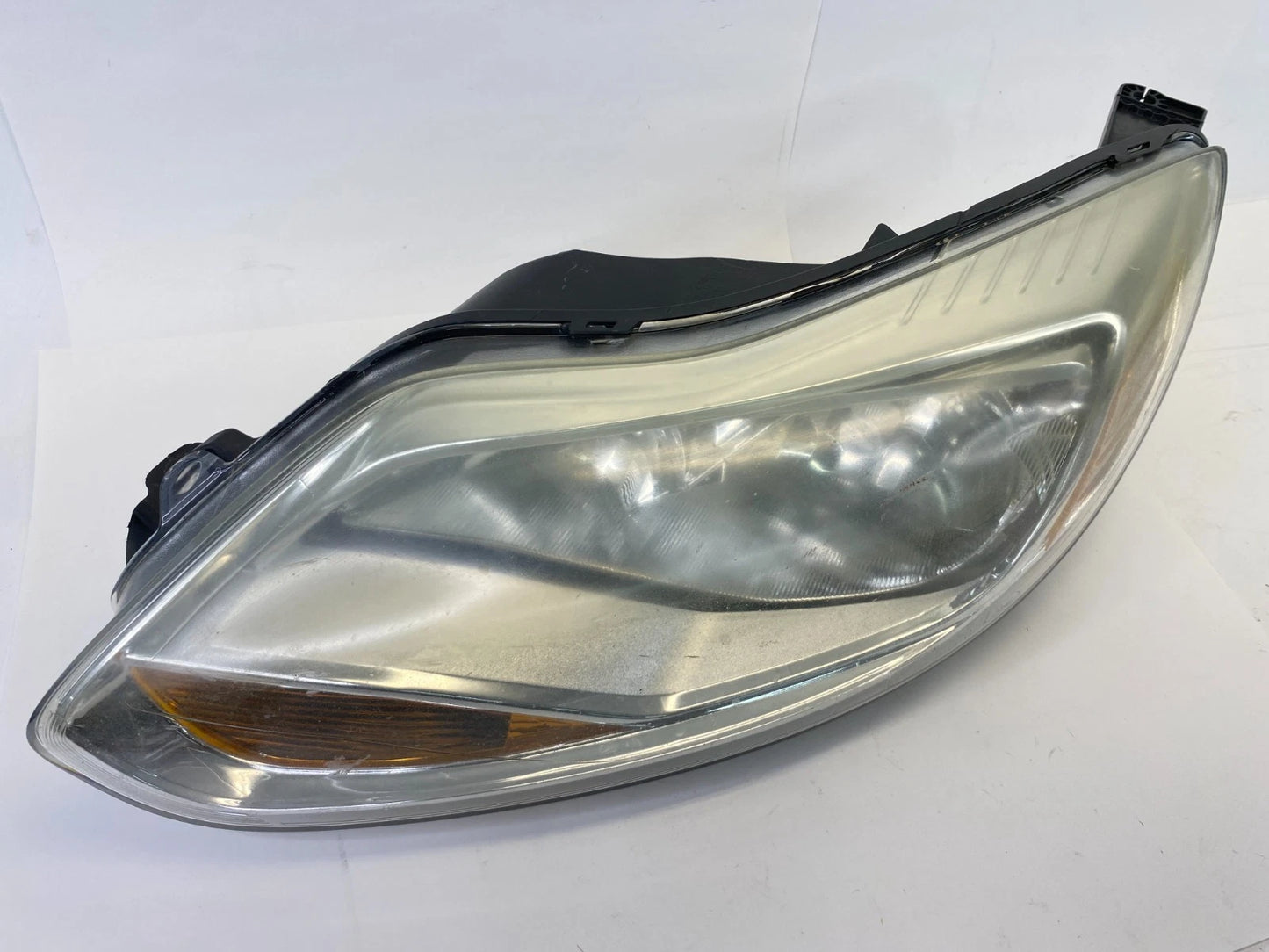 2012-2014 FORD FOCUS FRONT LEFT HALOGEN HEADLIGHT HEADLAMP BM51-13W030-E OEM
