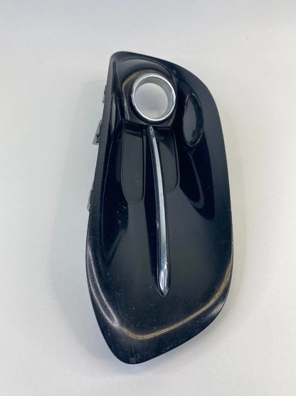 2013-2015 DODGE DART FRONT RIGHT PASSENGER FOG LIGHT LAMP BEZEL COVER 68081498AA