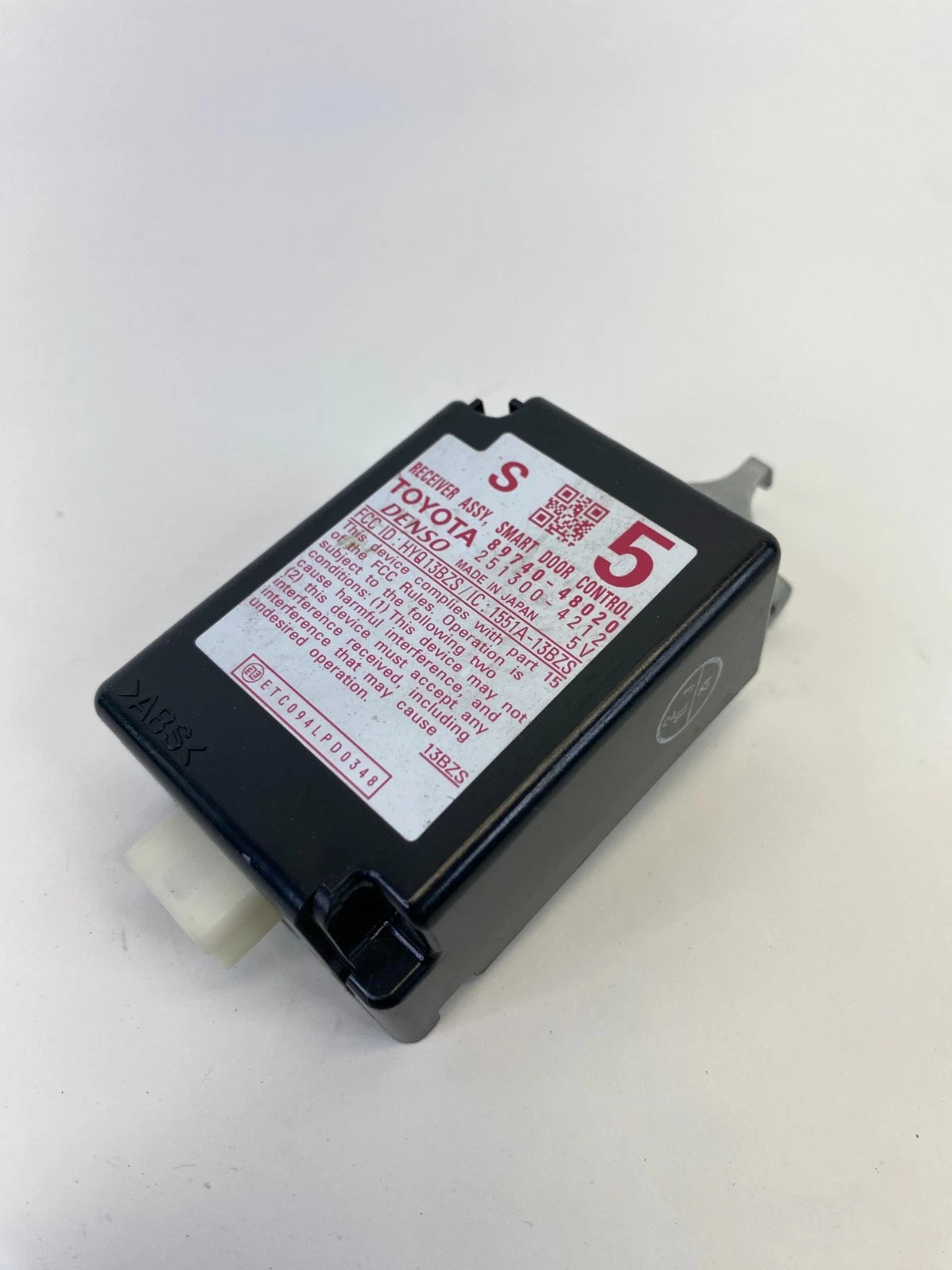 2008-2013 TOYOTA HIGHLANDER SMART DOOR RECEIVER CONTROL MODULE 89740-48020 OEM