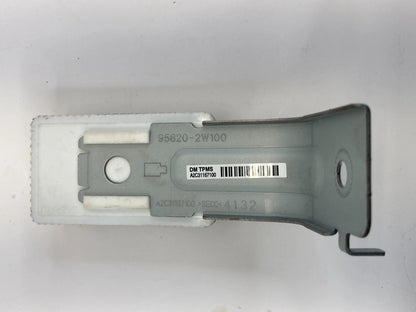 2013-2018 HYUNDAI SANTA FE TPMS TIRE PRESSURE MONITOR MODULE OEM 95800-4Z00