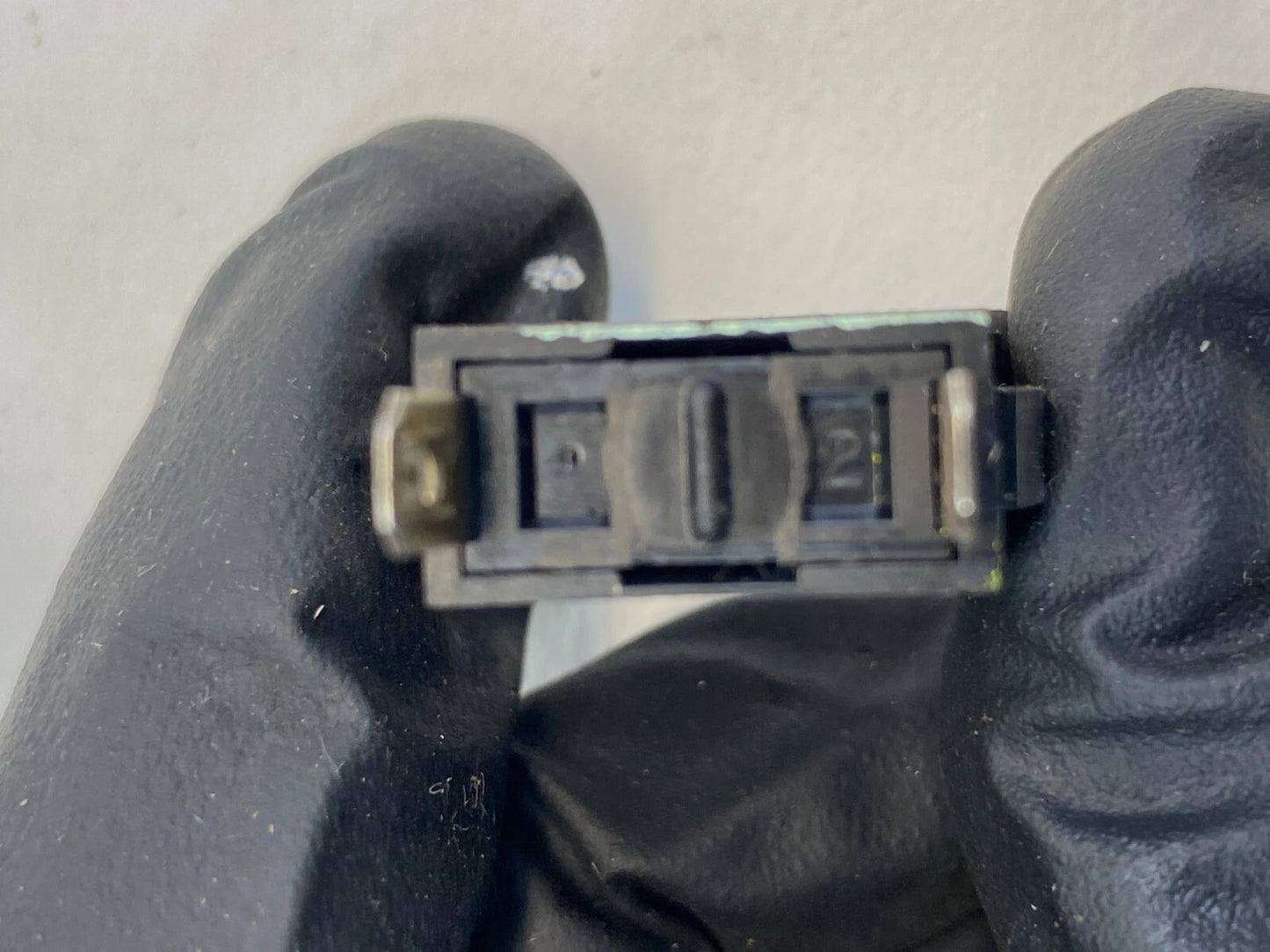 2009 09 HYNDAI SONATA GLOVE BOX LAMP LIGHT SWITCH SWITCH 93510-21000 OEM