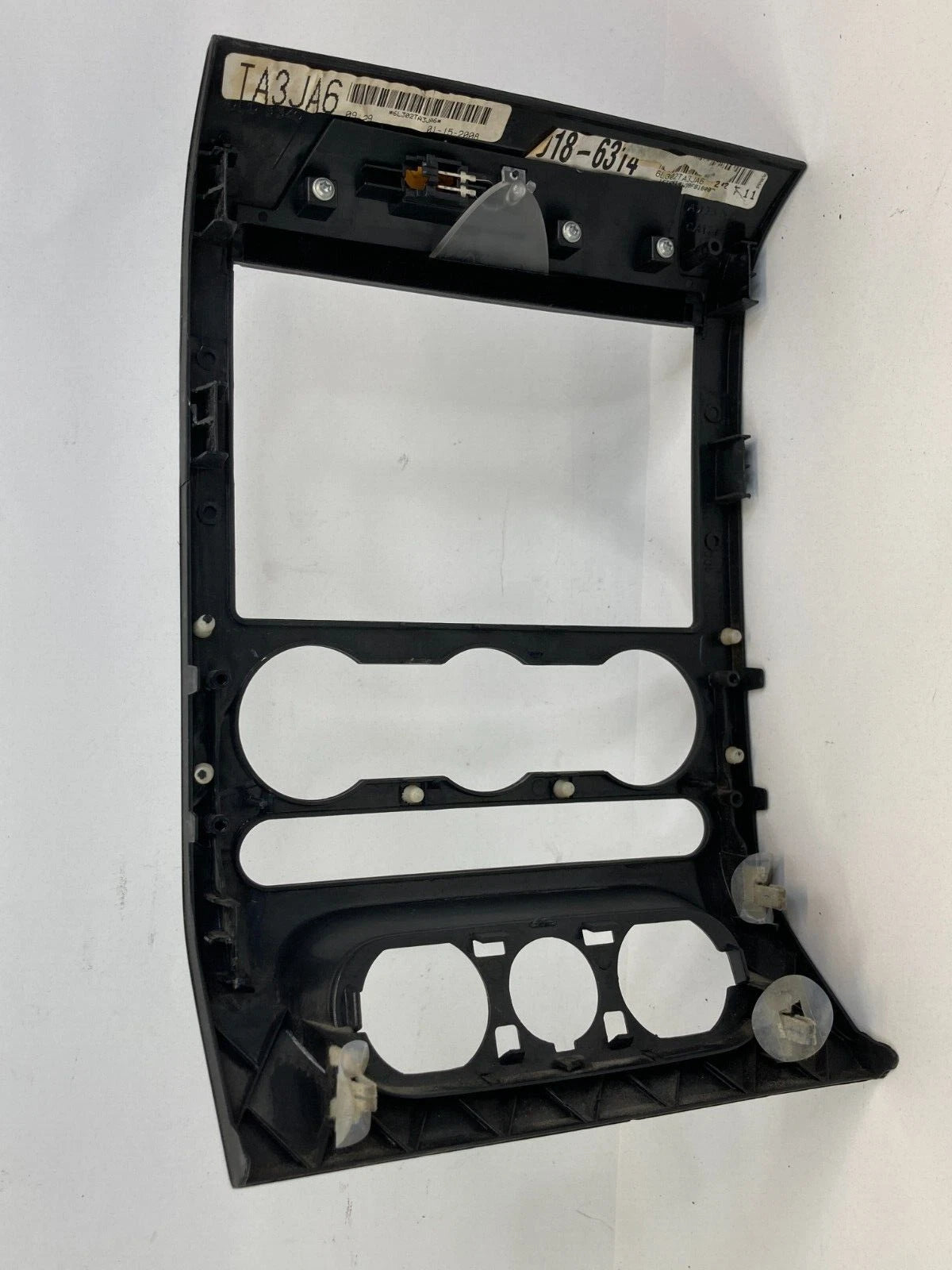2004-2008 FORD F-150 CENTER DASH RADIO CLIMATE CONTROL BEZEL TRIM 6L302TA3JA6