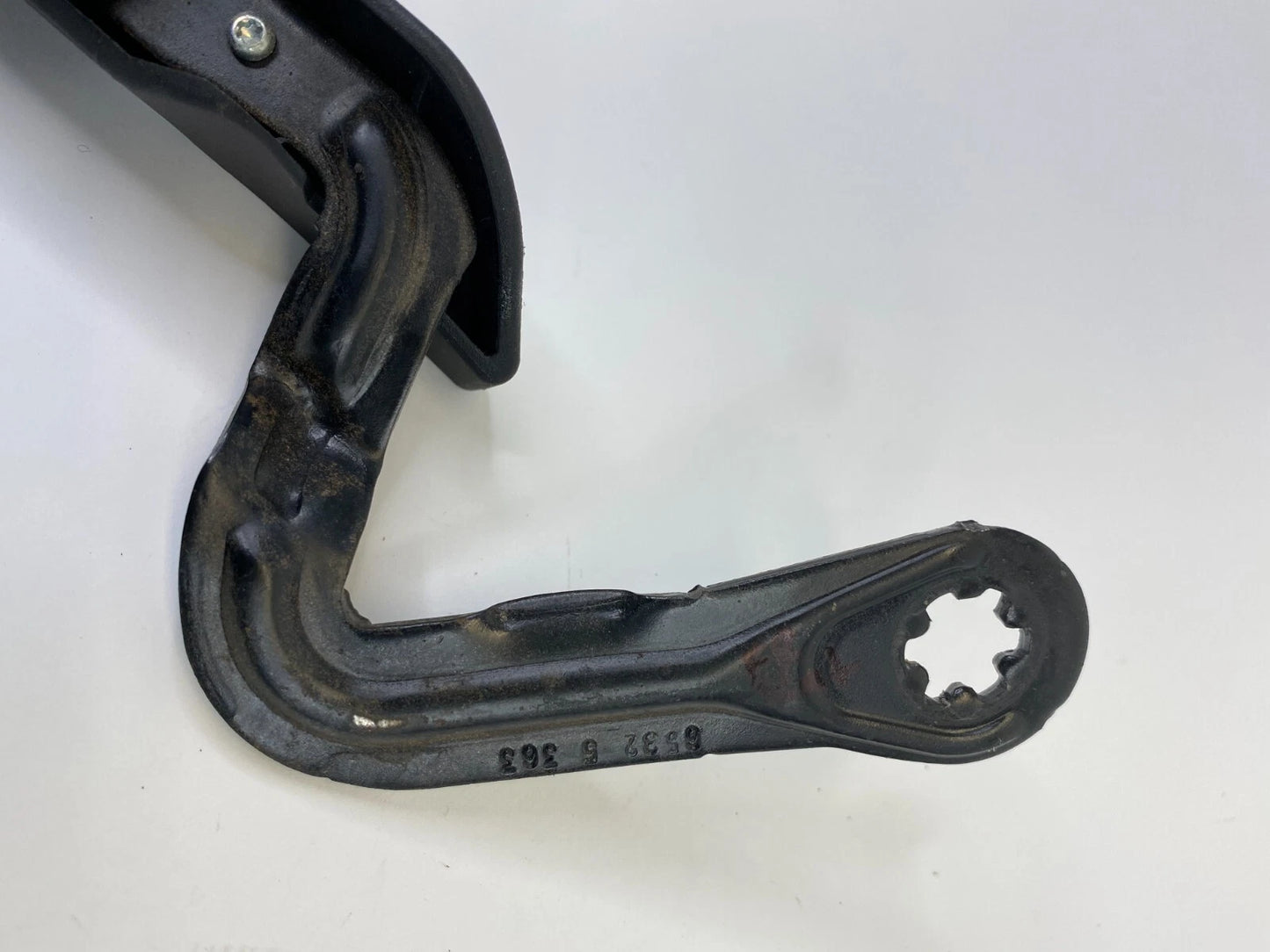 2013-2015 CHEVROLET MALIBU FRONT RIGHT SEAT RECLINE ADJUST HANDLE COVER TRIM OEM