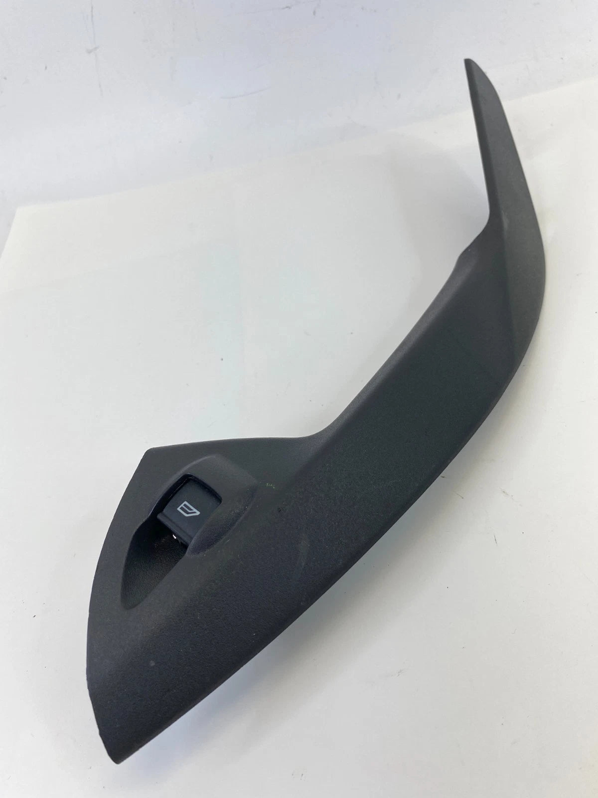2013-2019 FORD ESCAPE REAR RIGHT RH DOOR WINDOW SWITCH TRIM CJ54-S27442-AD3 OEM