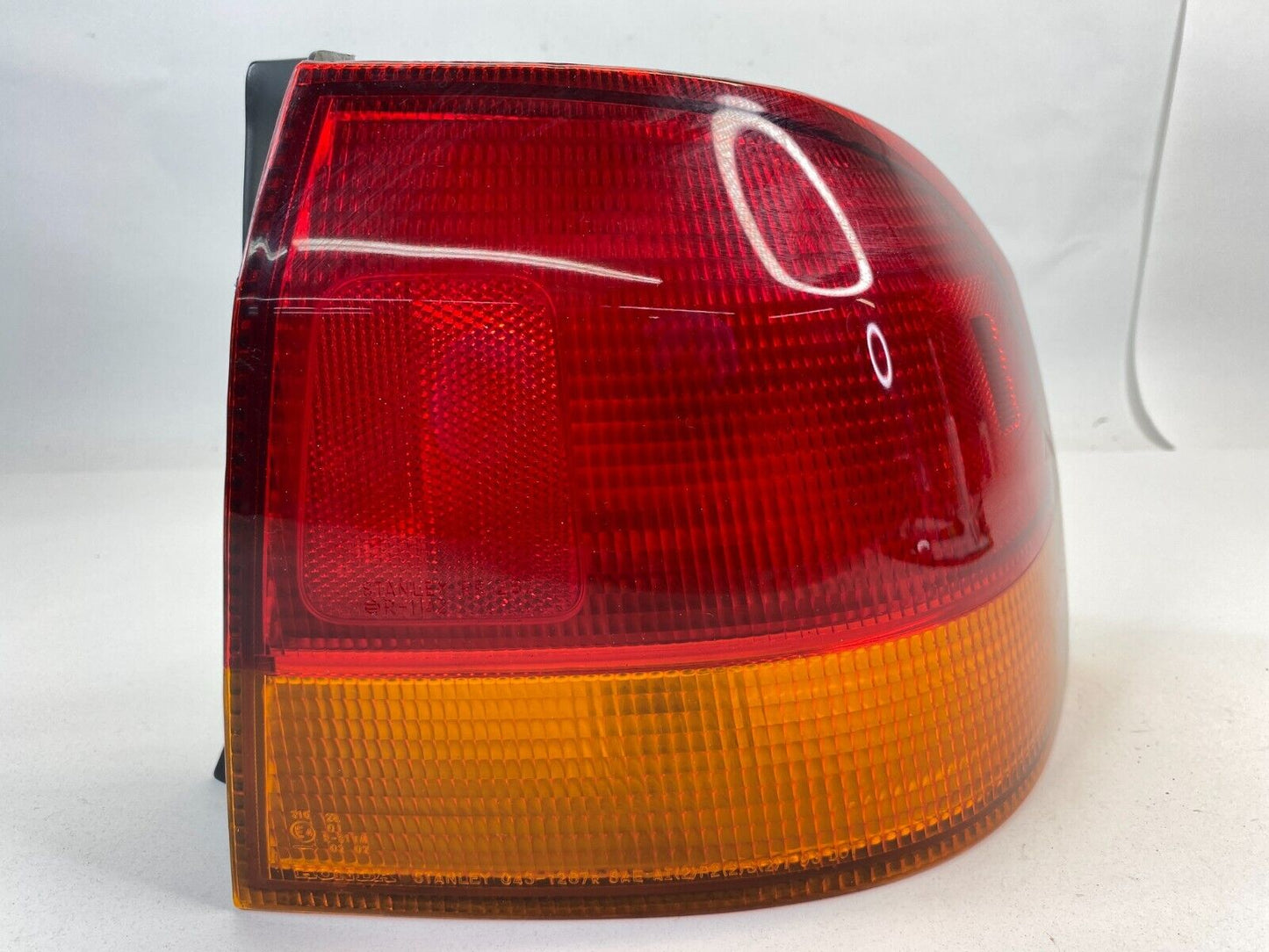 1996-1998 Honda Civic Sedan Rear Right Side Tail Light Outer Taillight Lamp OEM