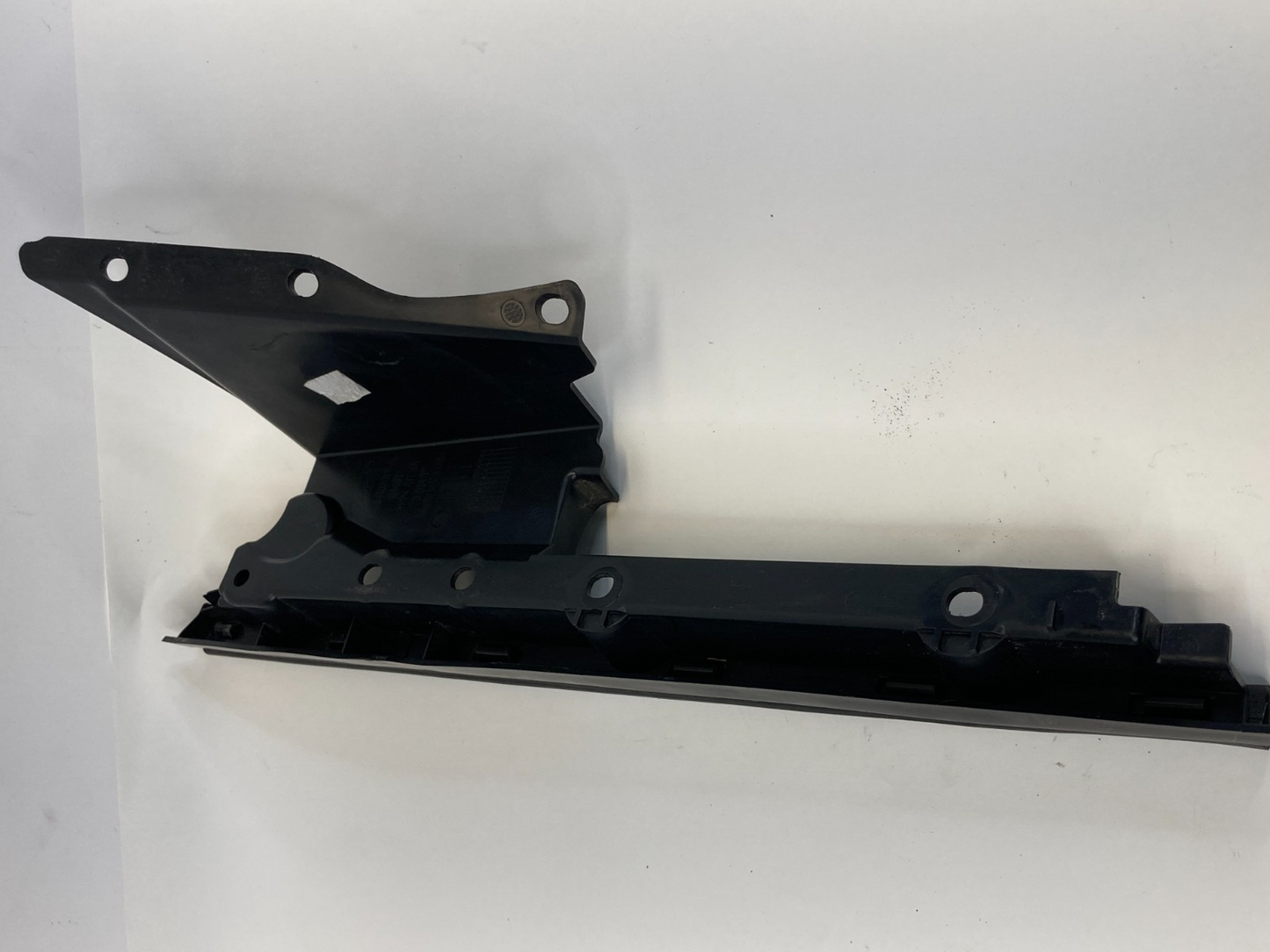 2015-2018 Ford Edge Front Right Passenger Side Fender Filler Trim FT4B-R02078-A