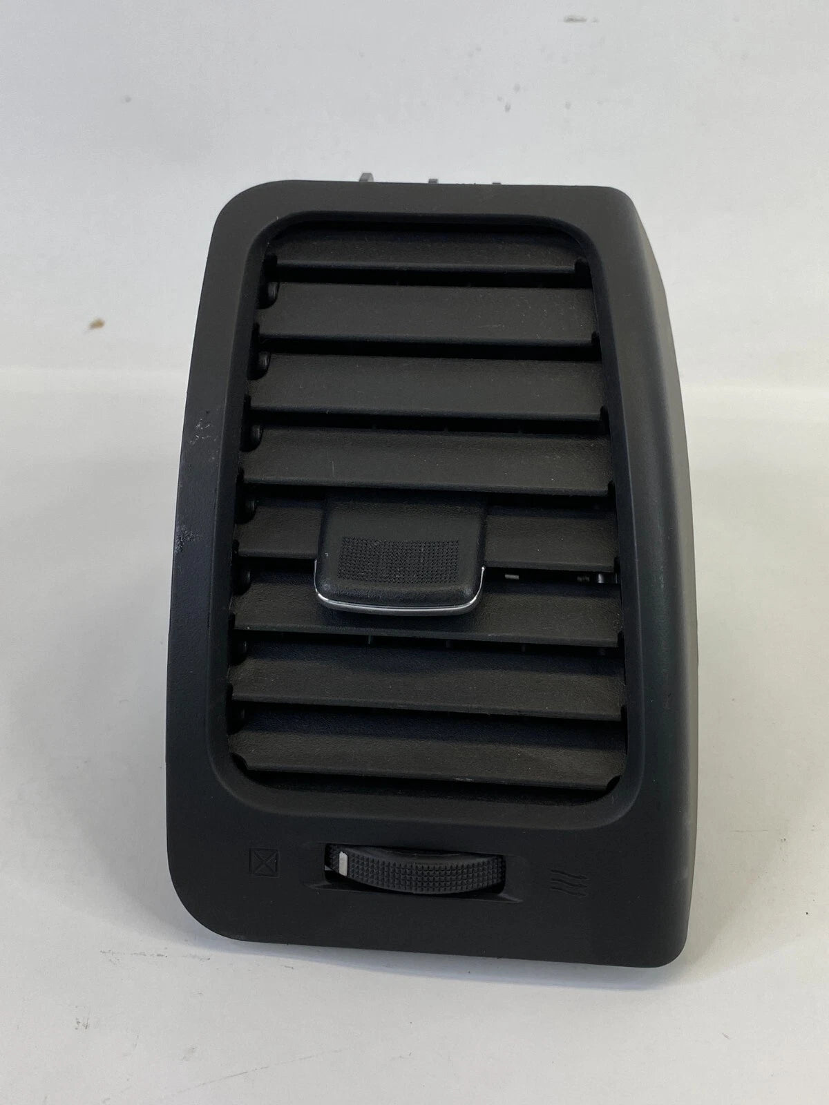 07-13 NISSAN ALTIMA RIGHT SIDE DASH AC AIR VENT GRILLE OUTLET 68760-JA00A OEM