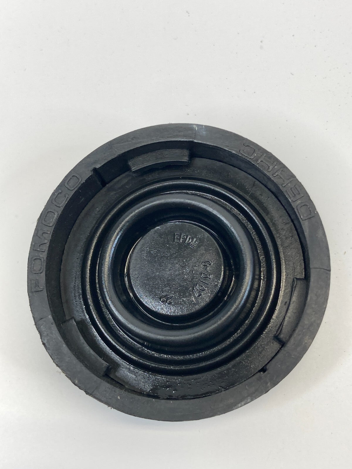 06 07 08 09 10 11 12 Ford Fusion Brake Master Cylinder Fluid Reservoir Tank Cap