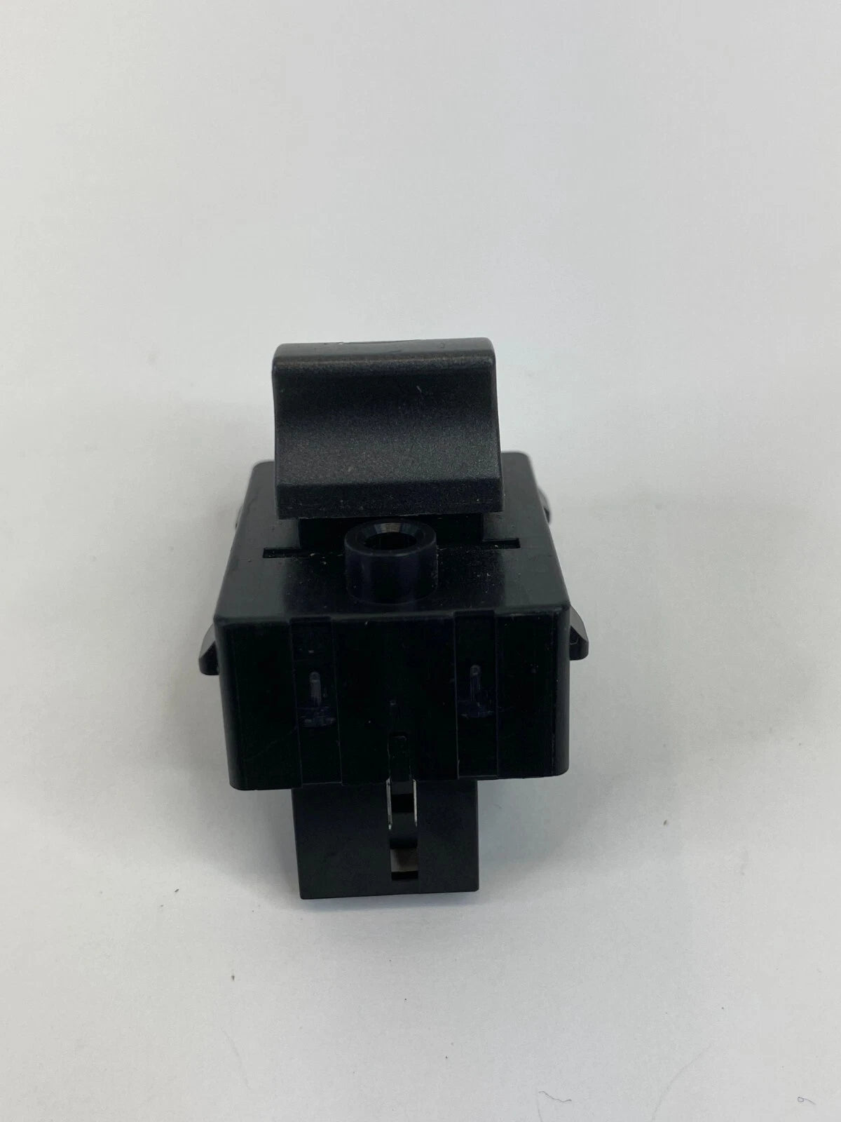 02-05 BMW 745I 745LI FRONT RIGHT SIDE DOOR POWER WINDOW CONTROL SWITCH 8379597