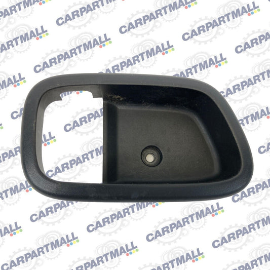 06-11 Hyundai Accent Sedan Front Right Side Inner Door Handle Bezel 82621-1E001