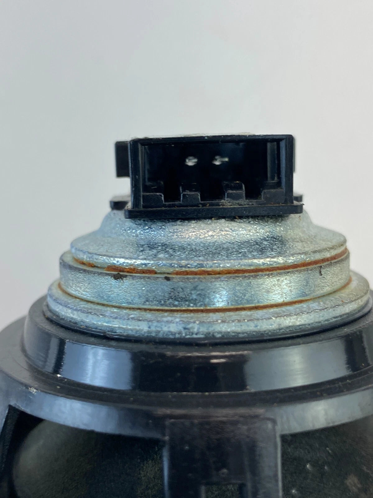 2007-2015 AUDI Q7 REAR LEFT OR RIGHT SOUND SYSTEM AUDIO SPEAKER OEM