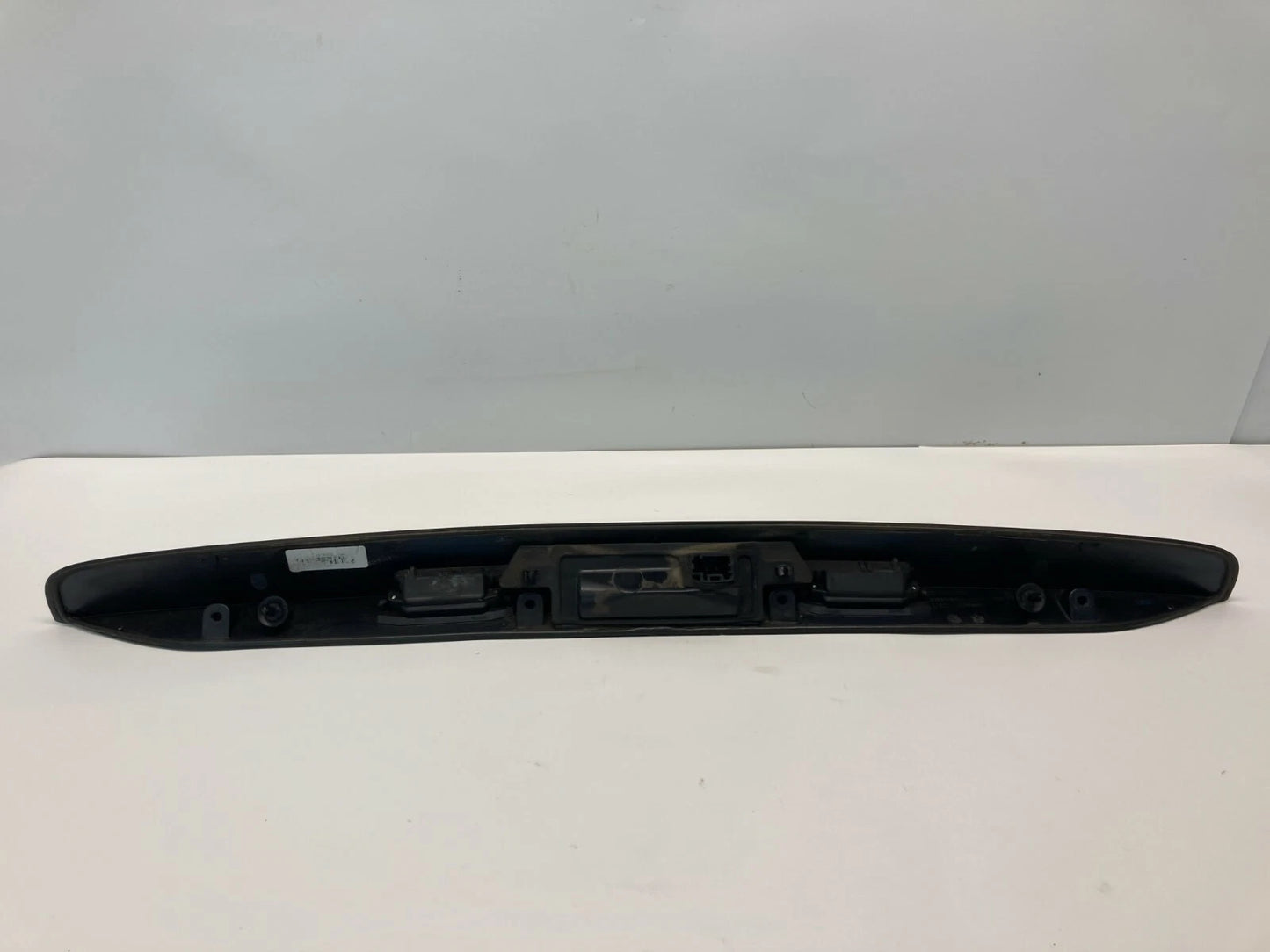 04-07 VOLVO S40 TRUNK LID LICENSE PLATE HANDLE BEZEL TRIM MOLDING 30699681 BLUE