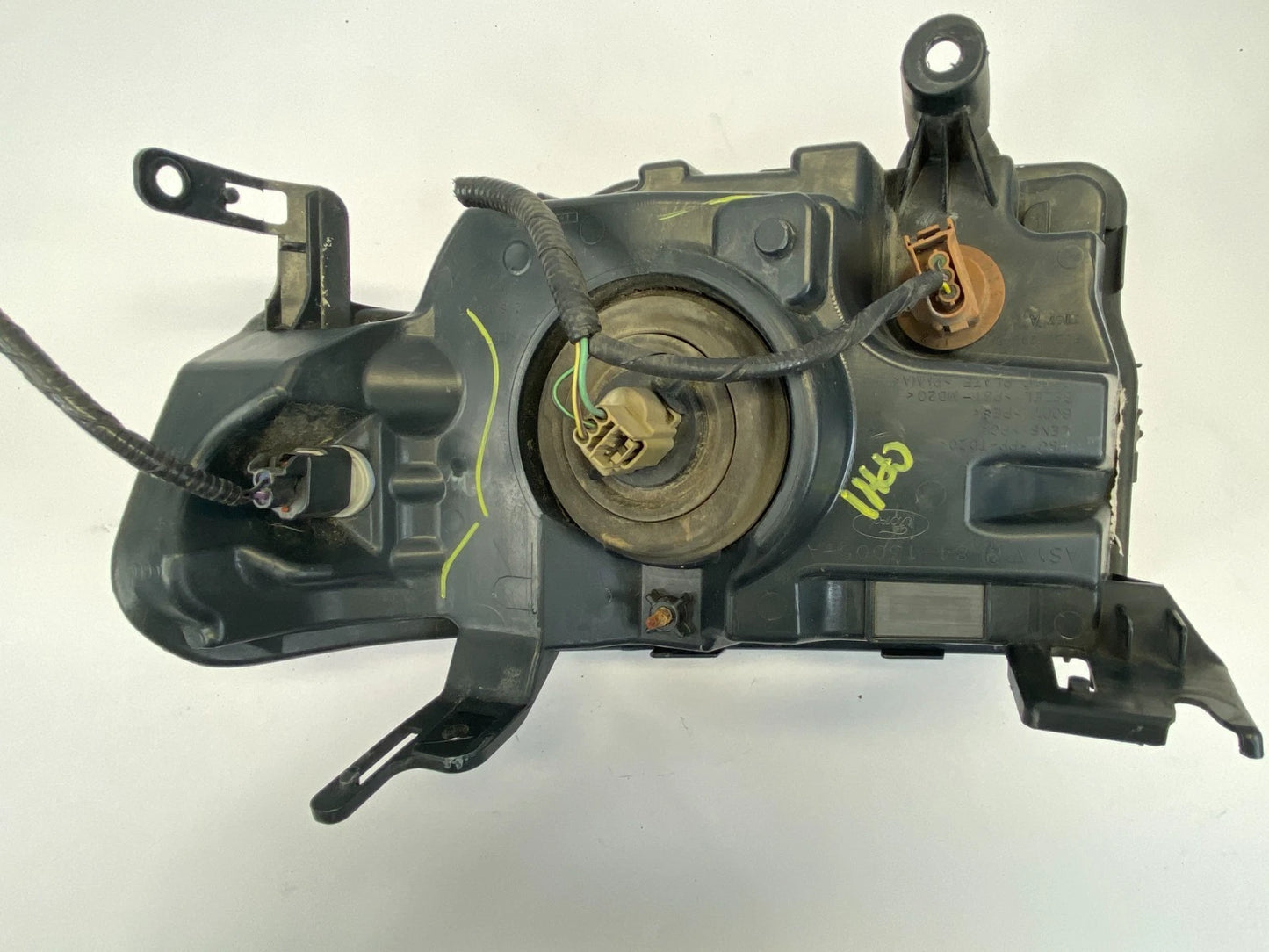 2007-2012 FORD ESCAPE FRONT RIGHT PASSENGER HEADLIGHT LENS UNIT 9L84-13005-A OEM