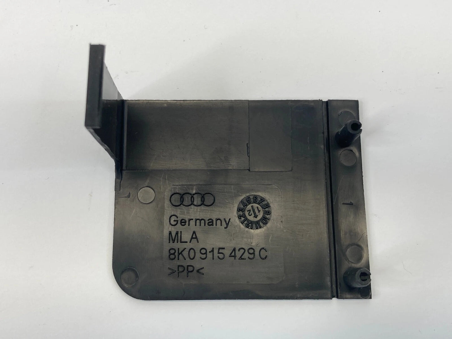 09-16 AUDI A4 2.0L POSITIVE BATTERY TERMINAL CONNECTOR TRIM COVER 8K0-915-429-C