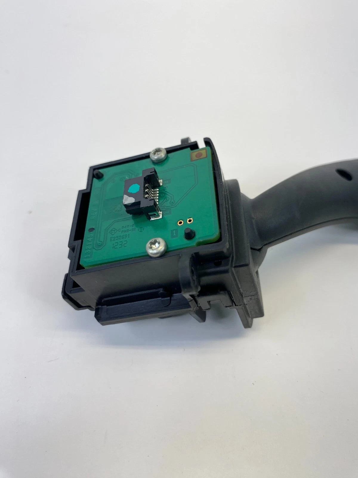 2013-2020 FORD FUSION TURN SIGNAL HEADLIGHT COLUMN CONTROL SWITCH DG9T-13335-ADW