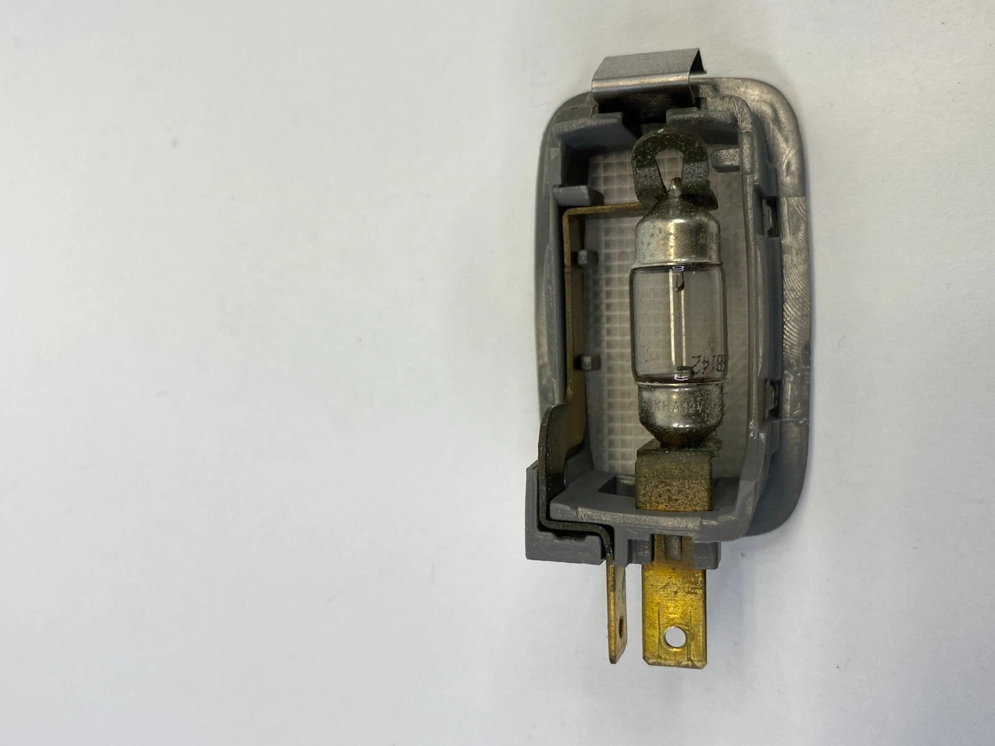 2007-2009 HYUNDAI SANTA FE INNER ROOF PANET LEFT OR RIGHT LIGHT VANITY LAMP OEM