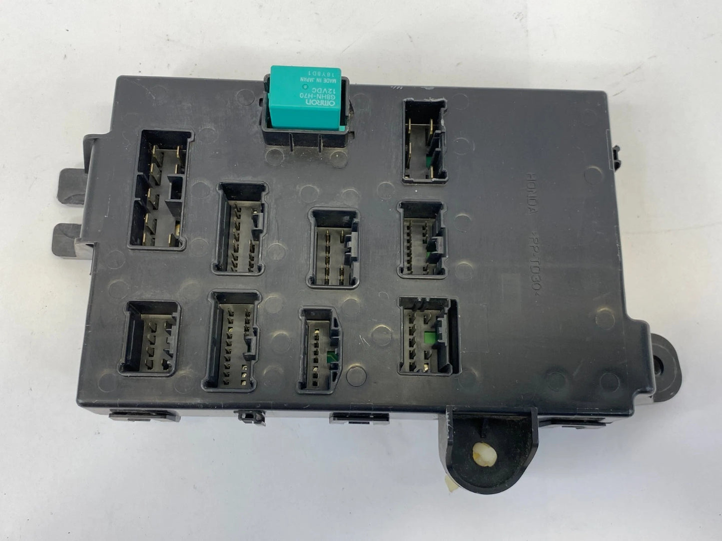 2005-2010 HONDA ODYSSEY 3.5L FUSE BOX RELAY BOX BODY CONTROL MODULE 3822ASHJA001