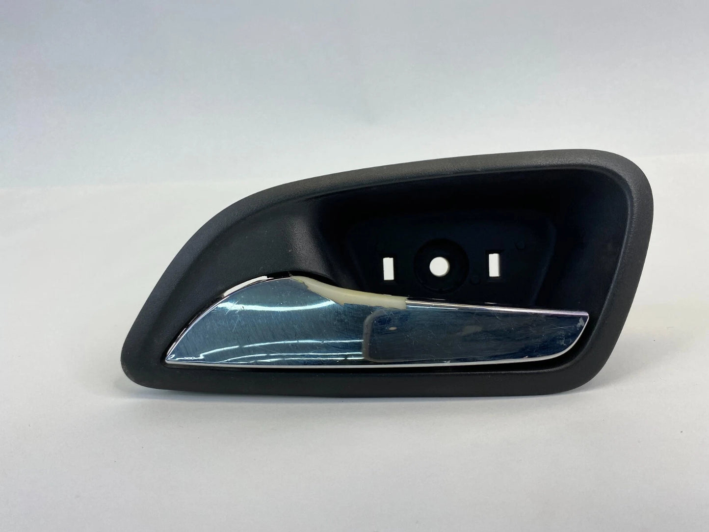 2011-2016 CHEVROLET CRUZE FRONT LEFT DRIVER SIDE INNER DOOR HANDLE 96845901 OEM