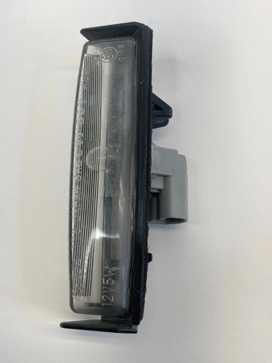 2002-2011 TOYOTA CAMRY REAR TRUNK LID LICENSE PLATE LIGHT LAMP LENS ASSEMBLY OEM