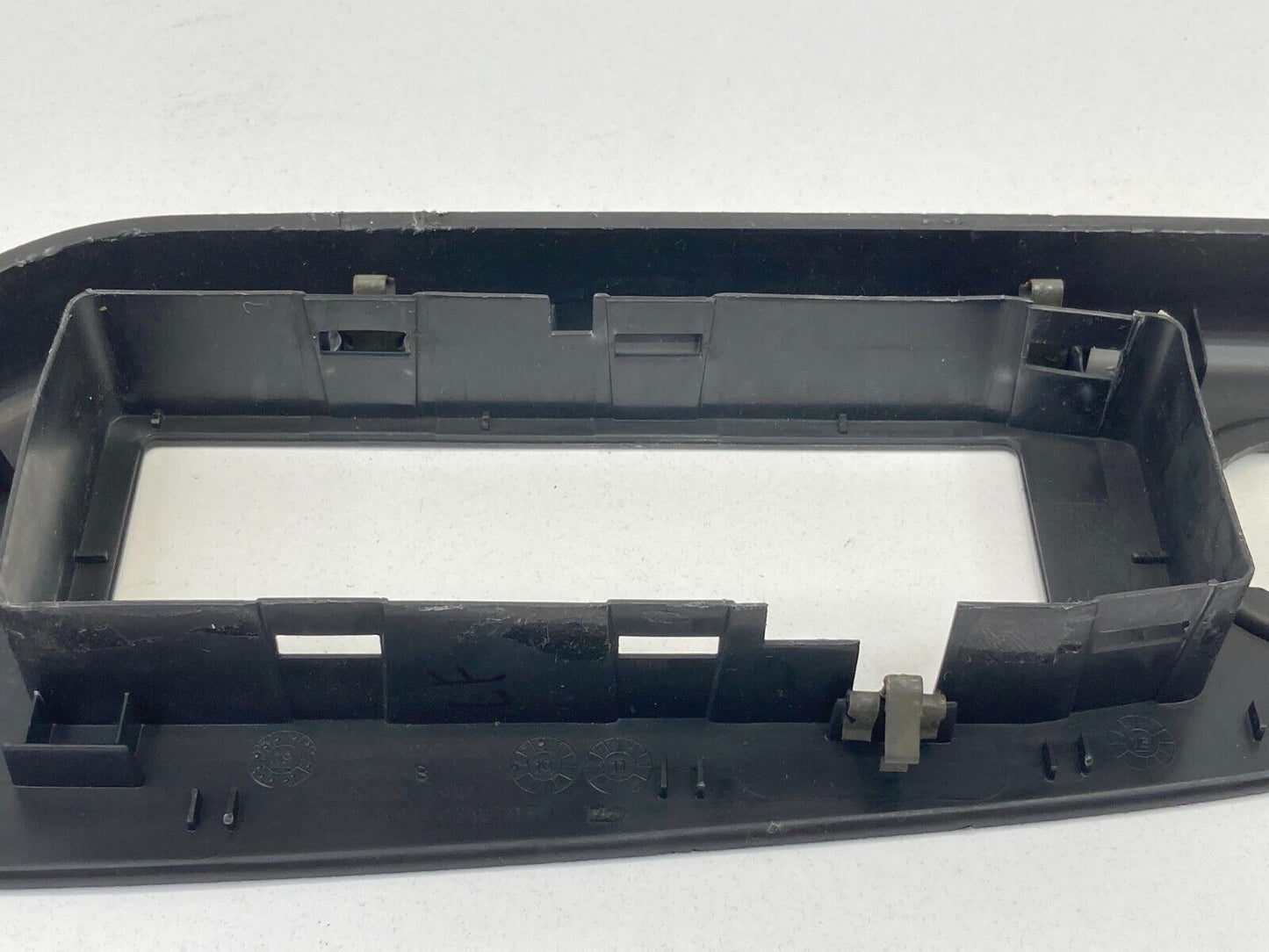 2010 2011 Dodge Caliber Front Left Door Master Window Switch Bezel L019692AB OEM