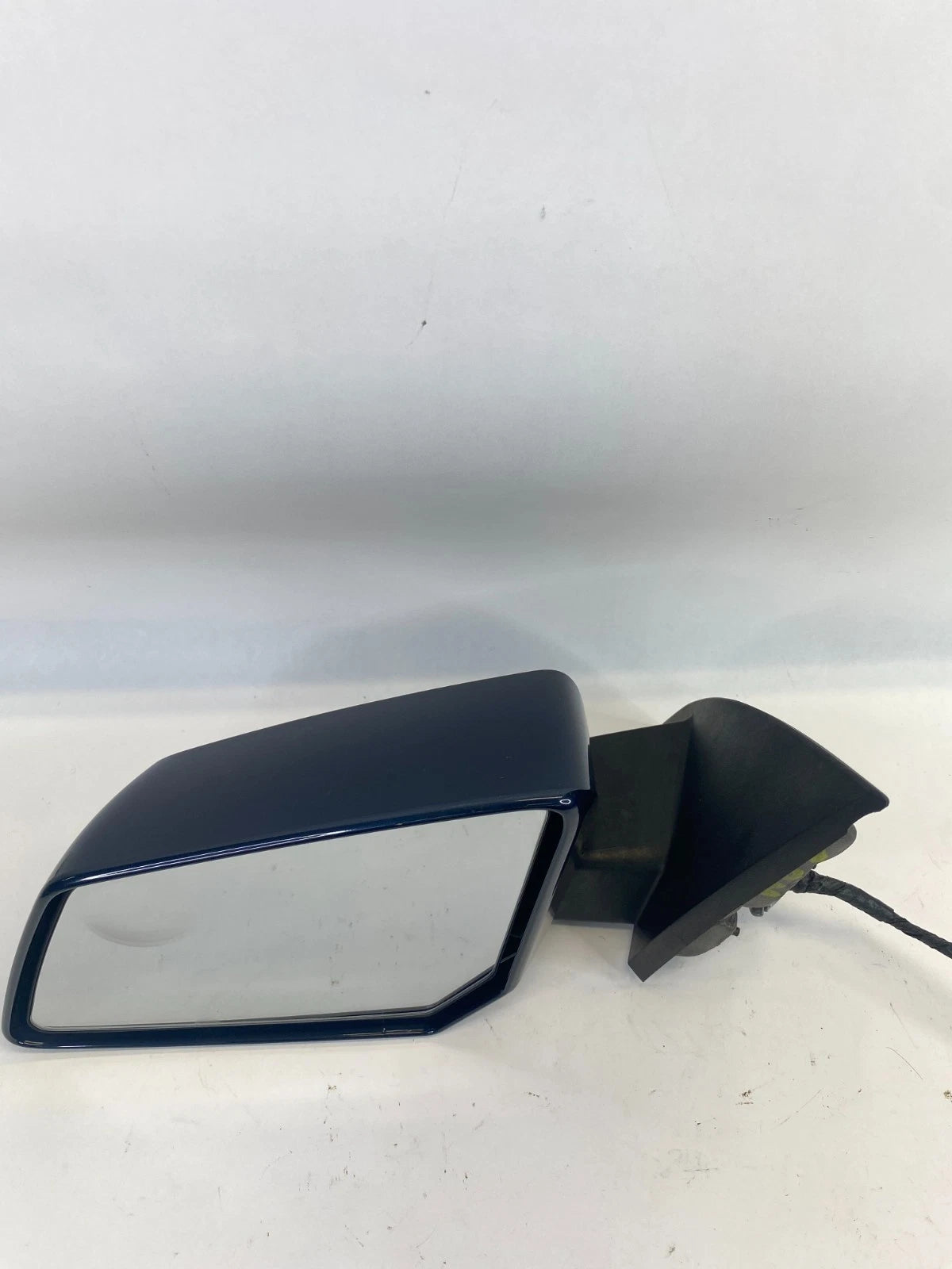 2009-2014 CHEVROLET TRAVERSE FRONT LEFT DRIVER SIDE VIEW DOOR MIRROR 22791600