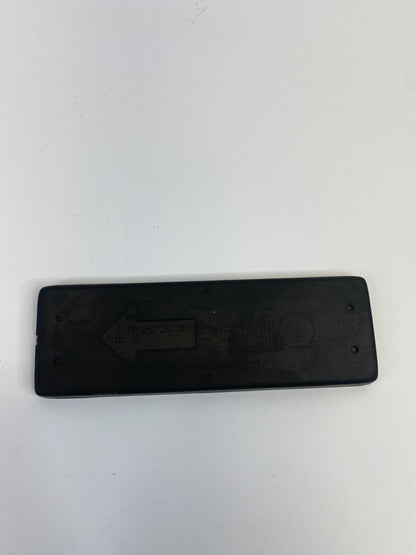 2005 2006 2007 Jeep Grand Cherokee Front Mat Rubber Insert 052267082