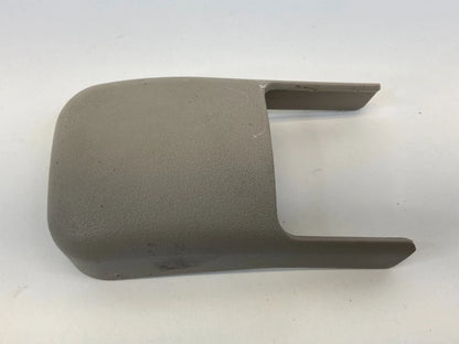 2006-2008 HYUNDAI SONATA SEDAN 4-DR FRONT RIGHT SEAT TRACK CAP END COVER OEM