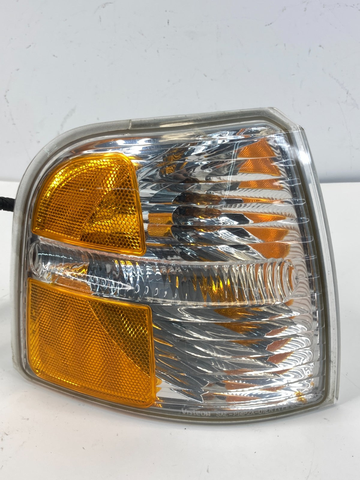 2002-2004 Ford Explorer Right Passenger Turn Signal Marker Park Light Lamp OEM