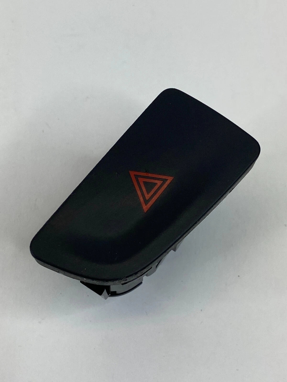2014 2015 CHEVY MALIBU DASH HAZARD WARNING LIGHT CONTROL SWITCH BUTTON 23191937