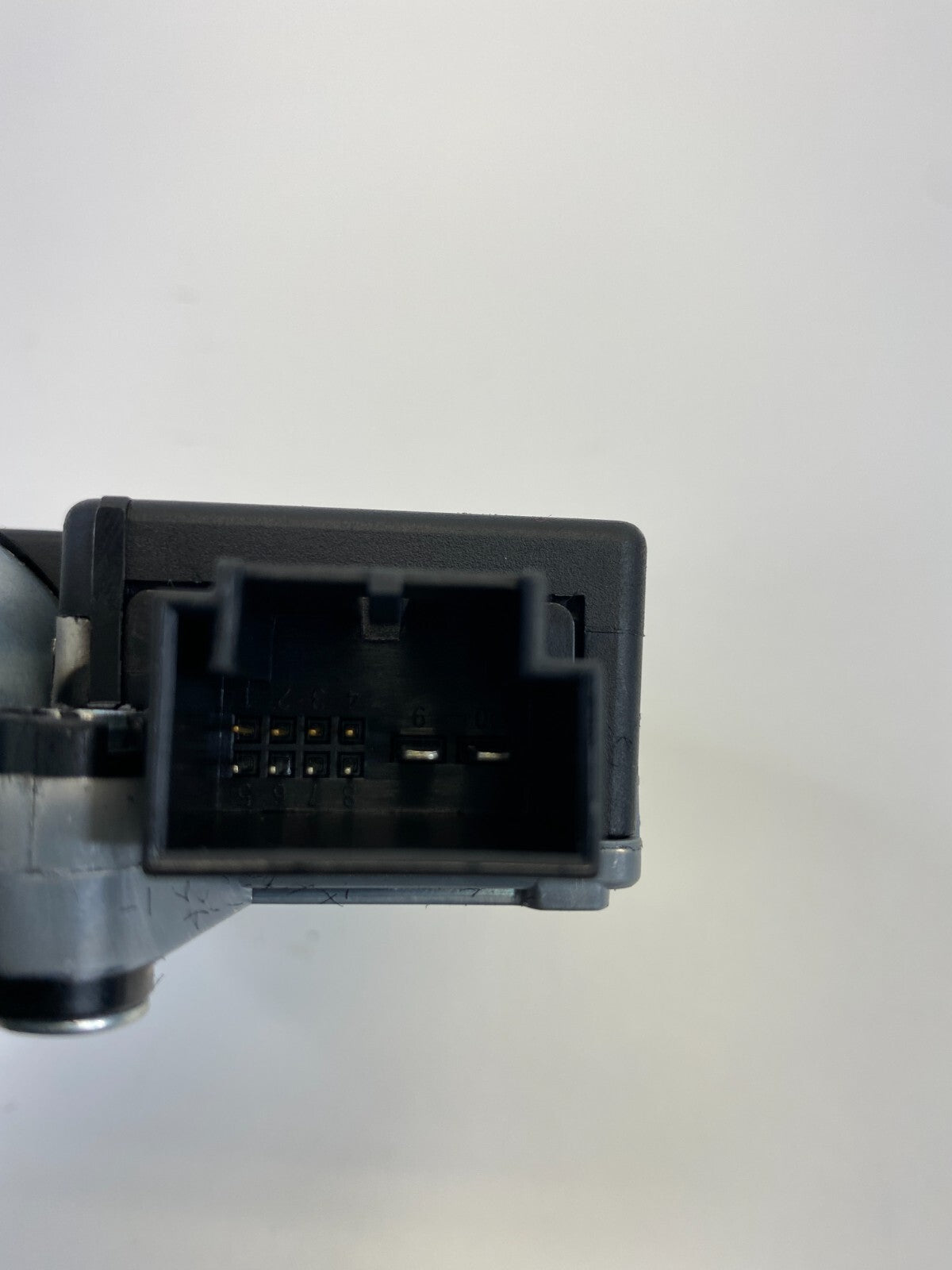 11 12 13 14 15 16 17 Volkswagen Touareg Sunroof Motor Assembly 7P0-959-591B OEM