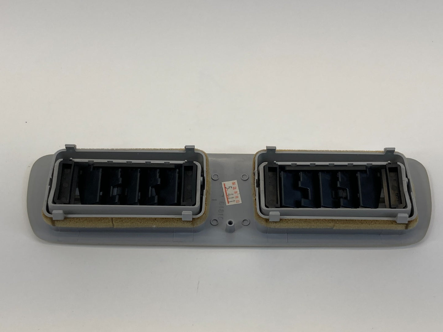 2004 2005 2006 Mazda MPV Rear Roof Mounted A/C Air Vent Grille Trim LC73-61810