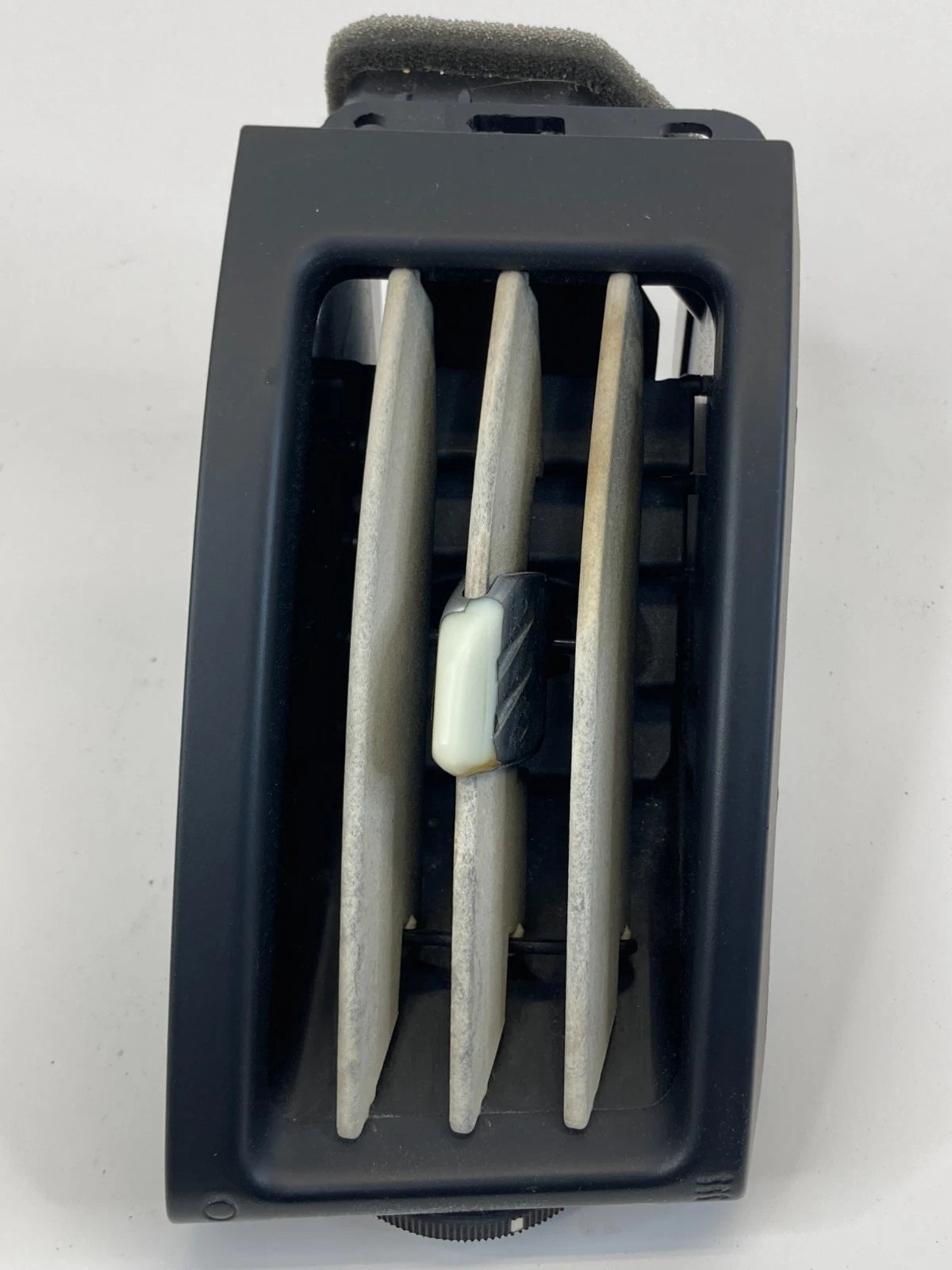 08-12 LAND ROVER LR2 DASH RIGHT SIDE OUTER A/C AIR VENT GRILLE 6H52-01816-AC OEM