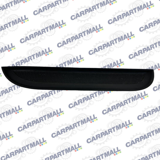 2006-2009 RANGE ROVER SPORT FRONT CENTER CONSOLE RIGHT SIDE INCERT RUBBER MAT